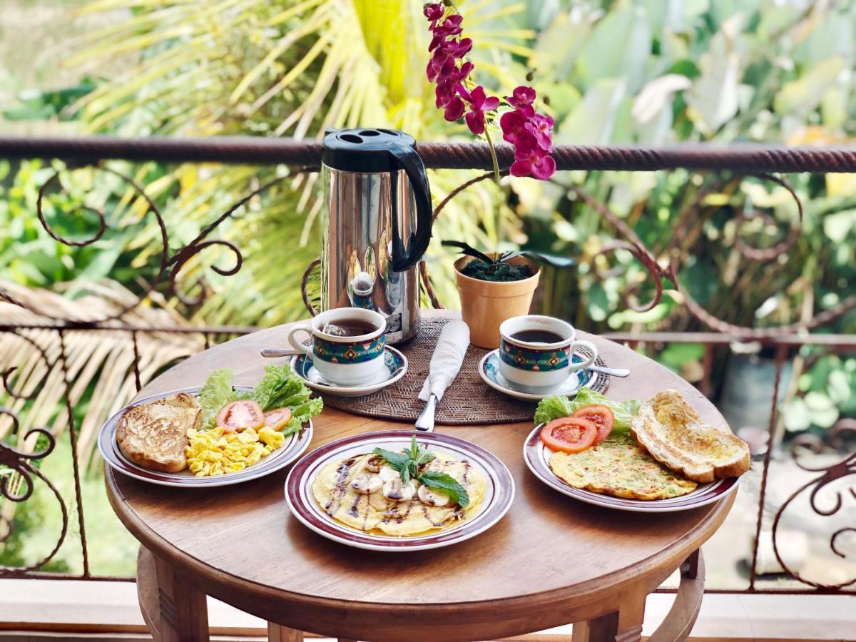 Gusti Rai House Hotel Ubud Buitenkant foto